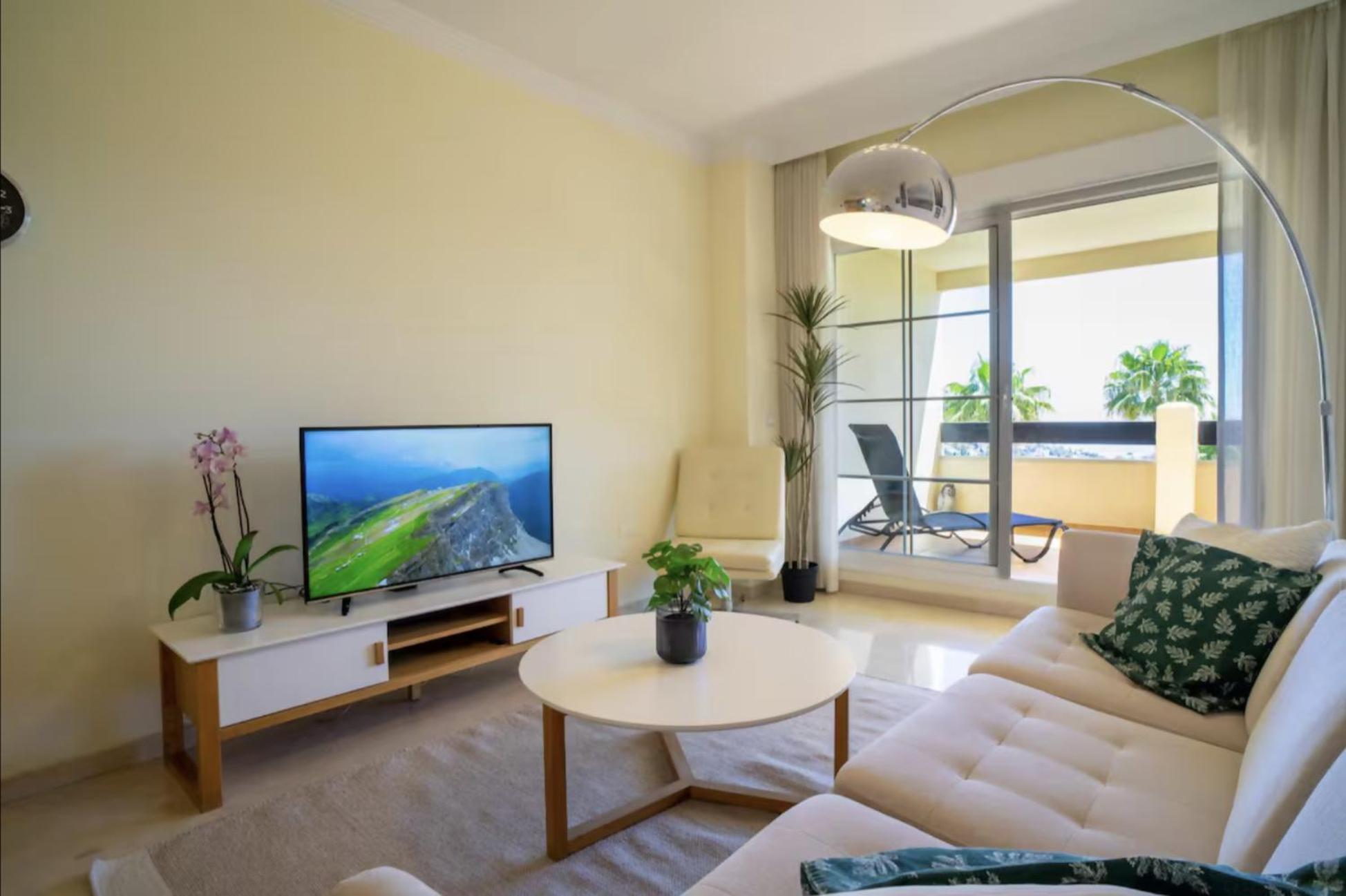 Cyv Nice Apartment W A Pool Close To The Beach ベナルマデナ エクステリア 写真